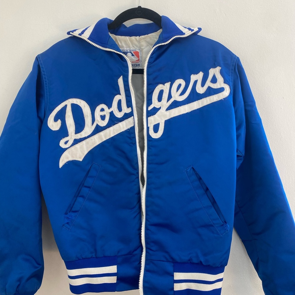 Authentic STARTER vintage Dodgers jacket, size small (womens), a bit frayed